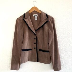 Perceptions | Vintage brown short blazer with black trim size 8 medium
